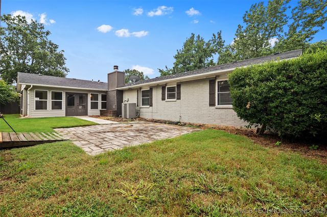 602 Rosewood Court, Claremore, OK 74017