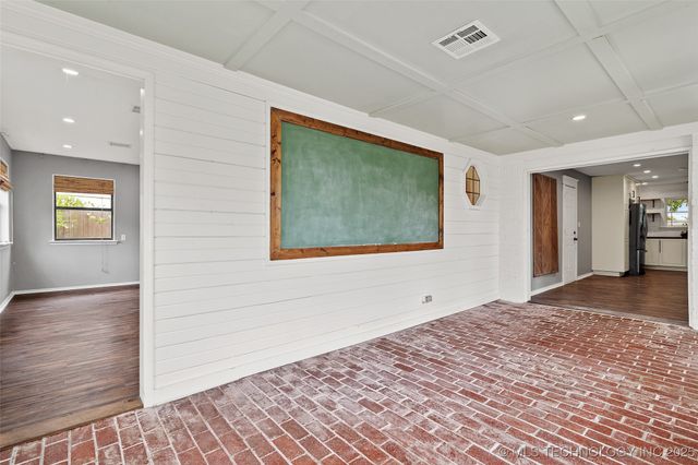 602 Rosewood Court, Claremore, OK 74017