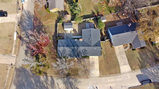 602 Rosewood Court, Claremore, OK 74017