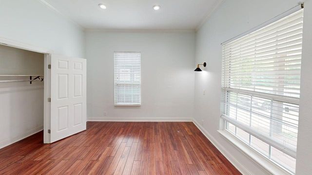 4523 Sycamore Street, Dallas, TX 75204