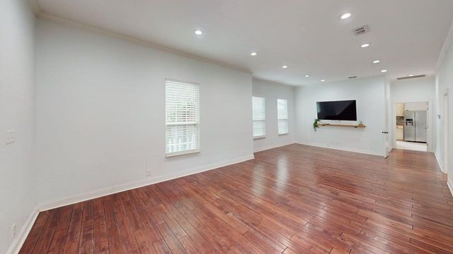 4523 Sycamore Street, Dallas, TX 75204