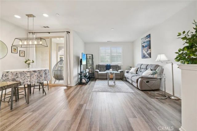 3160 E Yountville Drive 10, Ontario, CA 91761