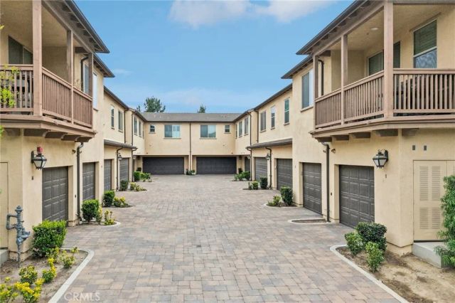 3160 E Yountville Drive 10, Ontario, CA 91761