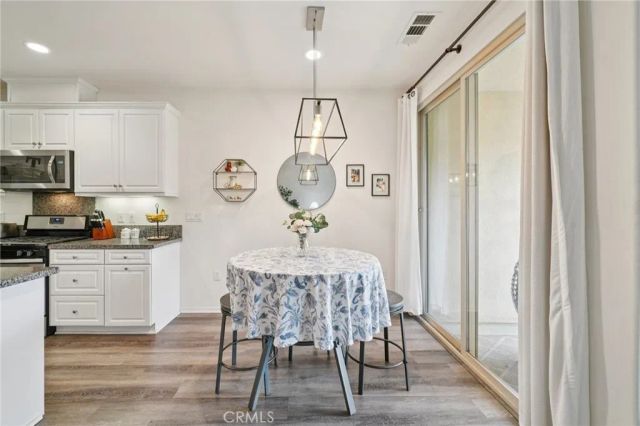 3160 E Yountville Drive 10, Ontario, CA 91761