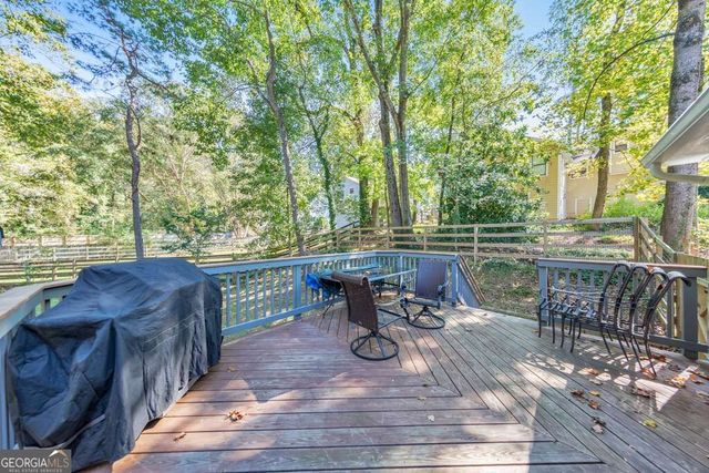 7005 Sumit Creek Drive NW, Kennesaw, GA 30152