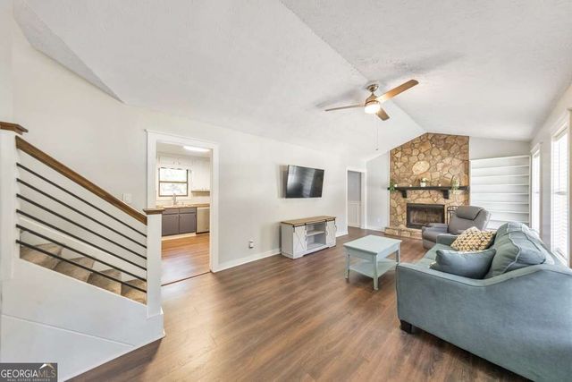 7005 Sumit Creek Drive NW, Kennesaw, GA 30152