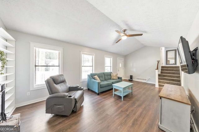 7005 Sumit Creek Drive NW, Kennesaw, GA 30152