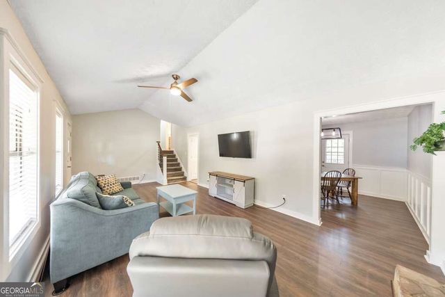 7005 Sumit Creek Drive NW, Kennesaw, GA 30152