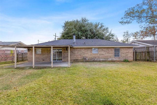 2219 Roxton Street, Sulphur, LA 70663
