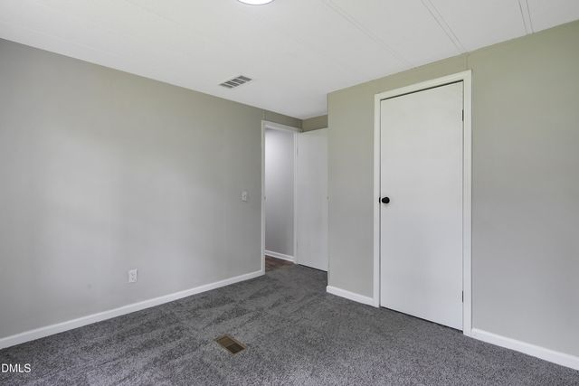 5444 Gilcrest Sands Drive, Hope Mills, NC 28348