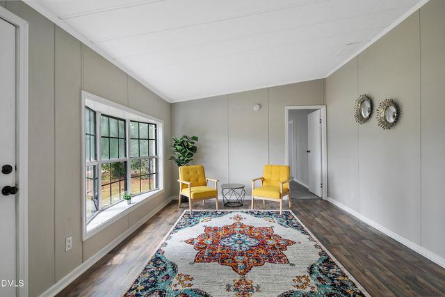 5444 Gilcrest Sands Drive, Hope Mills, NC 28348