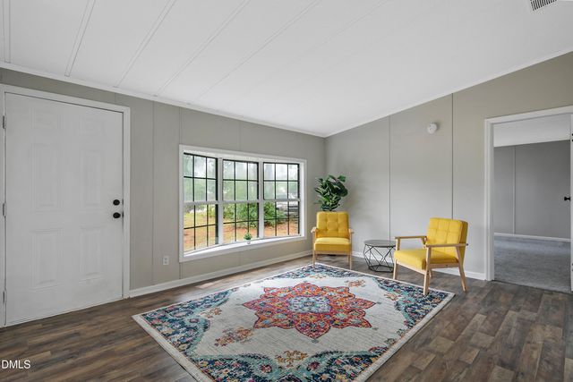 5444 Gilcrest Sands Drive, Hope Mills, NC 28348