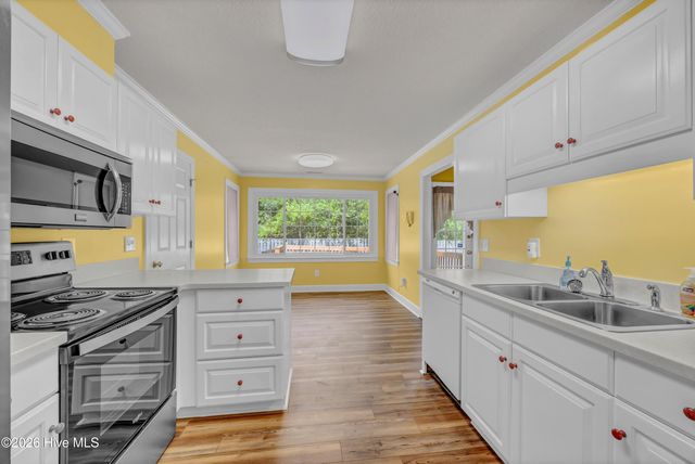 3601 Amber Drive, Wilmington, NC 28409