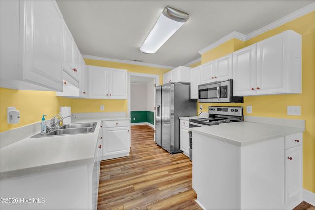 3601 Amber Drive, Wilmington, NC 28409