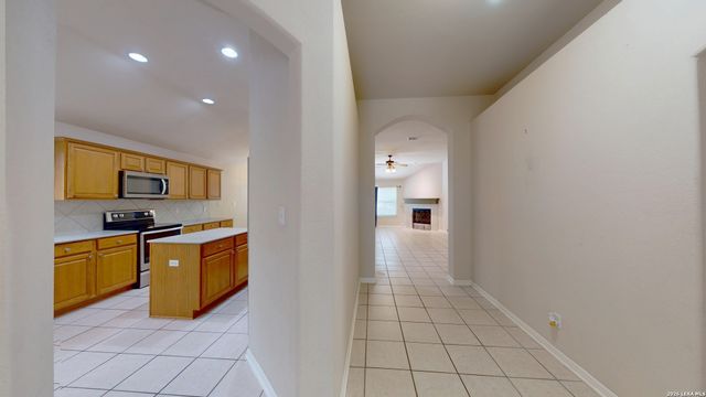 19534 Clay Oak, San Antonio, TX 78258