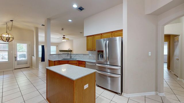 19534 Clay Oak, San Antonio, TX 78258