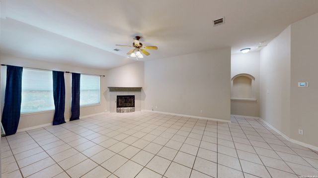 19534 Clay Oak, San Antonio, TX 78258