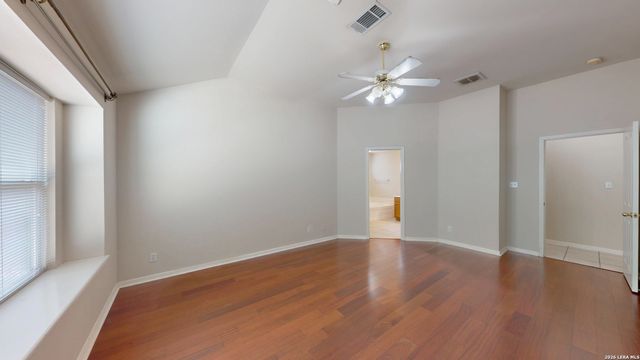 19534 Clay Oak, San Antonio, TX 78258