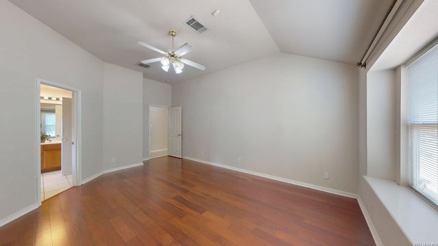 19534 Clay Oak, San Antonio, TX 78258
