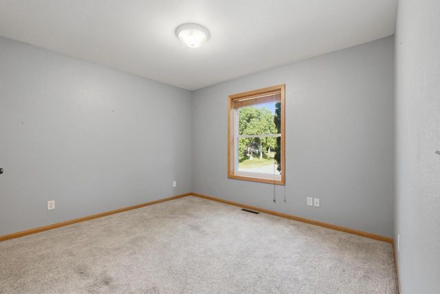 613 Lucky Trail, Mount Horeb, WI 53572
