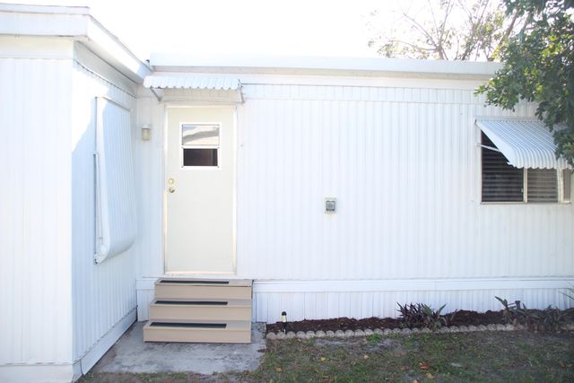 58009 Bahama Bay, Boynton Beach, FL 33436