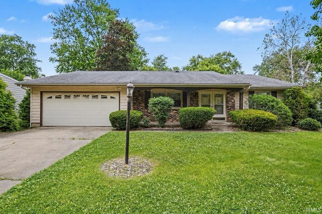 6227 York Road, South Bend, IN 46614