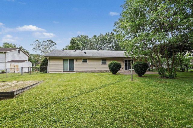 6227 York Road, South Bend, IN 46614