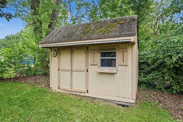6227 York Road, South Bend, IN 46614