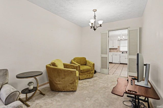6227 York Road, South Bend, IN 46614