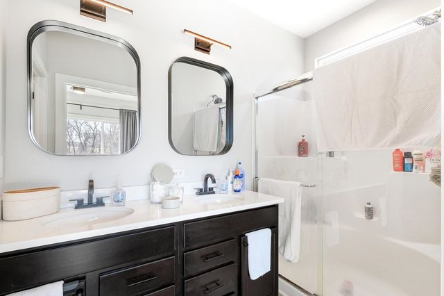 1209 E Prairie Hill Cir, Park City, KS 67219