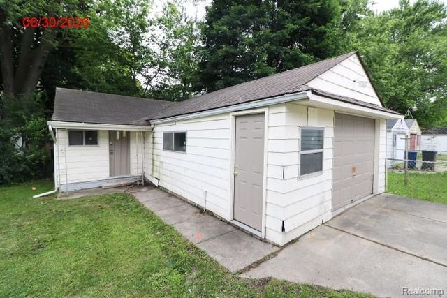 2430 Kentucky Avenue, Flint, MI 48506
