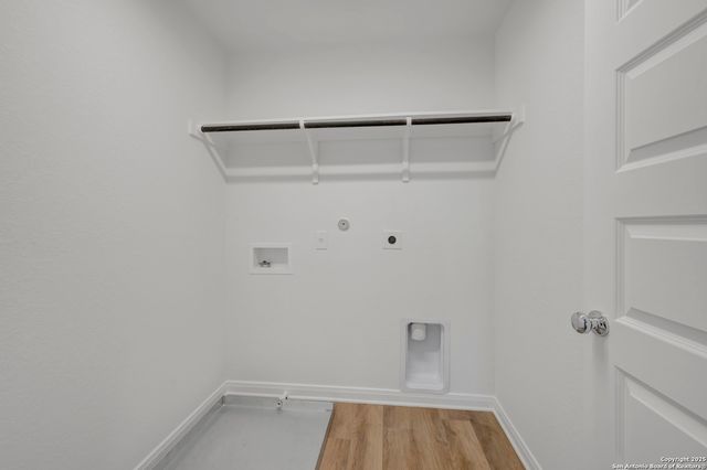 10427 White Hart Lane, Converse, TX 78109