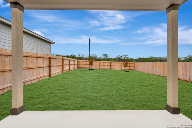 10427 White Hart Lane, Converse, TX 78109