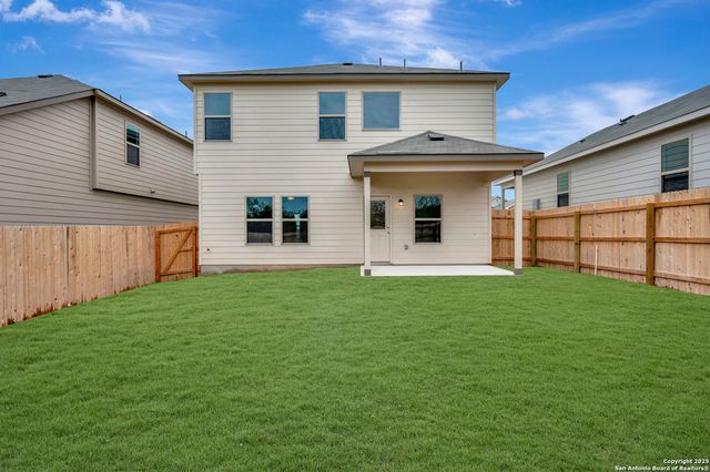 10427 White Hart Lane, Converse, TX 78109
