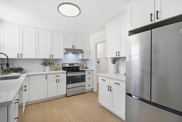 1162 Oliver Street, Redwood City, CA 94061