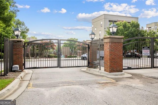 898 Oak Street SW 1211, Atlanta, GA 30310