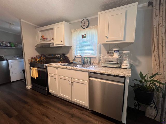 166 Pebble Hills Road, Cochran, GA 31014