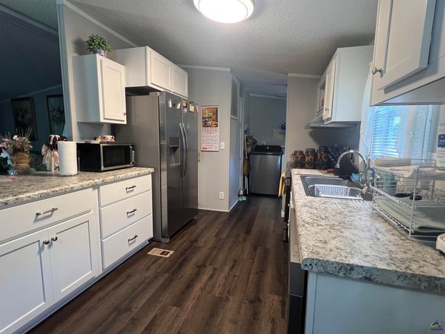 166 Pebble Hills Road, Cochran, GA 31014