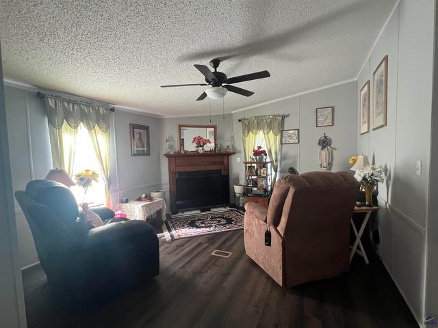 166 Pebble Hills Road, Cochran, GA 31014