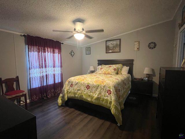 166 Pebble Hills Road, Cochran, GA 31014