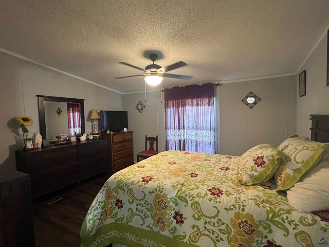 166 Pebble Hills Road, Cochran, GA 31014