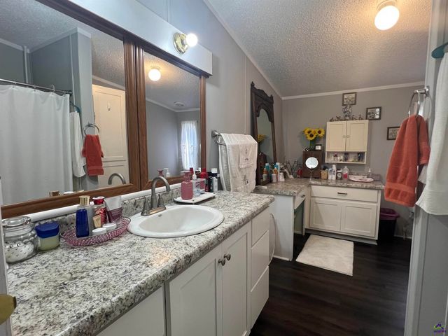 166 Pebble Hills Road, Cochran, GA 31014