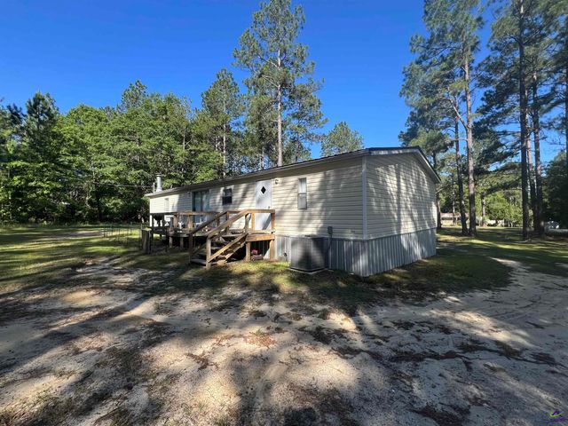 166 Pebble Hills Road, Cochran, GA 31014