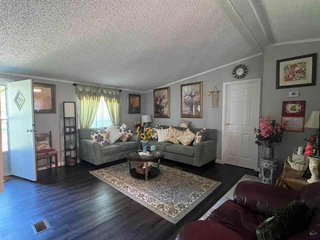 166 Pebble Hills Road, Cochran, GA 31014