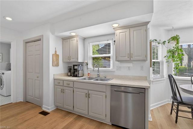 3373 Lynnhurst BLVD, Chesapeake, VA 23321