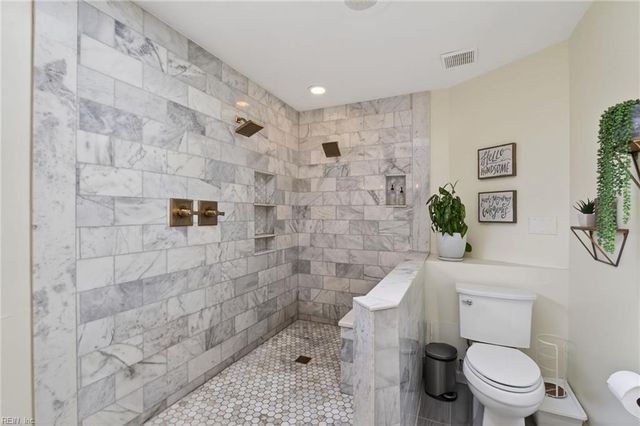 3373 Lynnhurst BLVD, Chesapeake, VA 23321