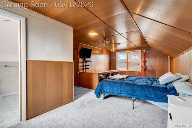 1174 Columbia Road, Berkley, MI 48072