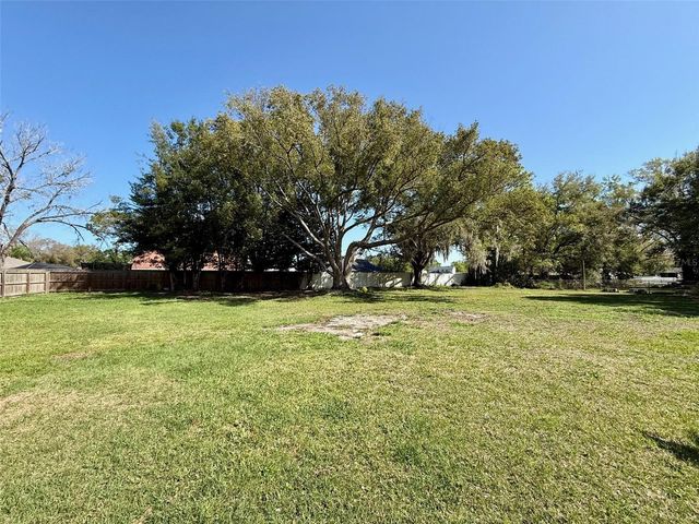 5121 RAWLS ROAD, Tampa, FL 33624