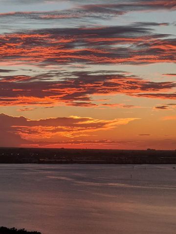 5510 N Ocean Drive 14d, Singer Island, FL 33404