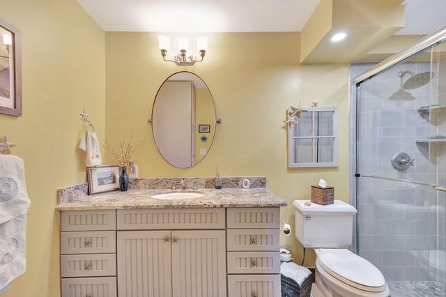 5510 N Ocean Drive 14d, Singer Island, FL 33404